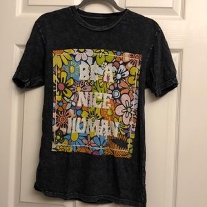 “Be a Nice Human” T